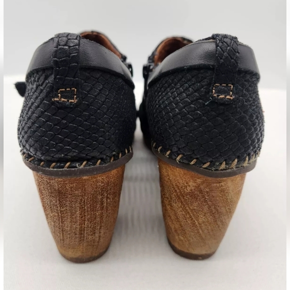 Art Amsterdam Black Leather Women Size 39 Clog Shootie Reptile Textured - Picture 8 of 15